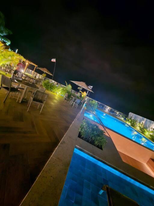 Flat De Luxo Beira-Mar Em Porto De Galinhas Apartment Ngoại thất bức ảnh